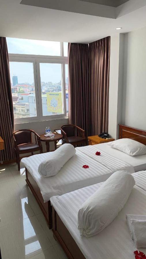 Rich Hotel 芹苴 外观 照片