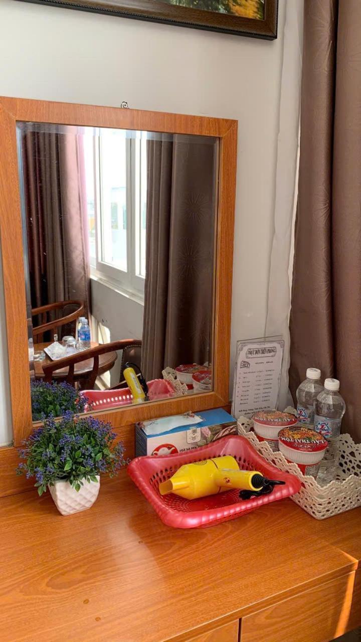 Rich Hotel 芹苴 外观 照片